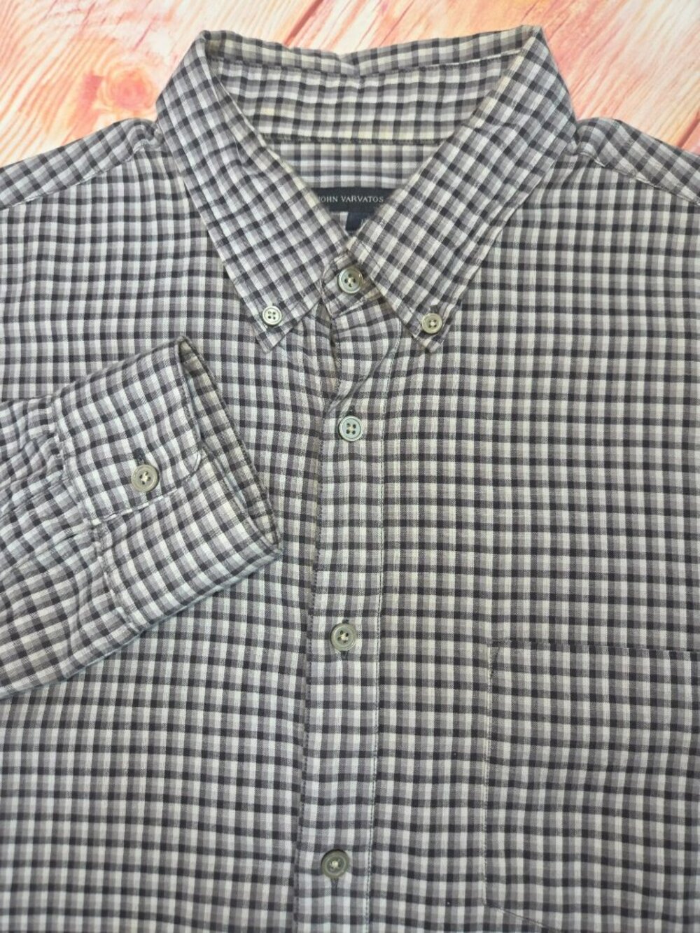 John Varvatos U.S.A. Black Plaid Roll-Tab Shirt Large